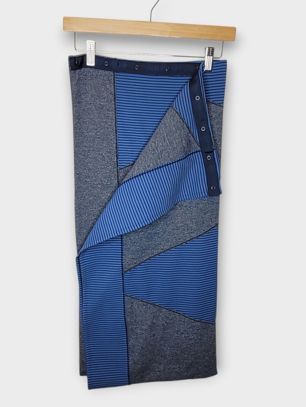 Lululemon Vinyasa Infinity Scarf Blue Quilt